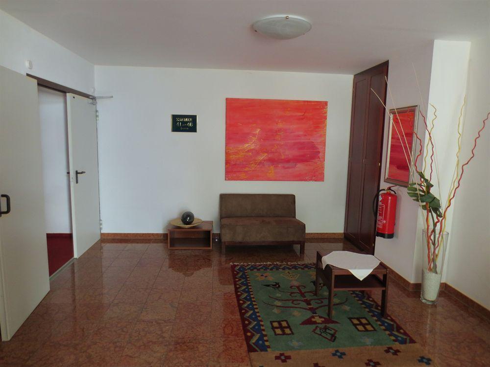 Hotel Zur Post Illmitz Extérieur photo