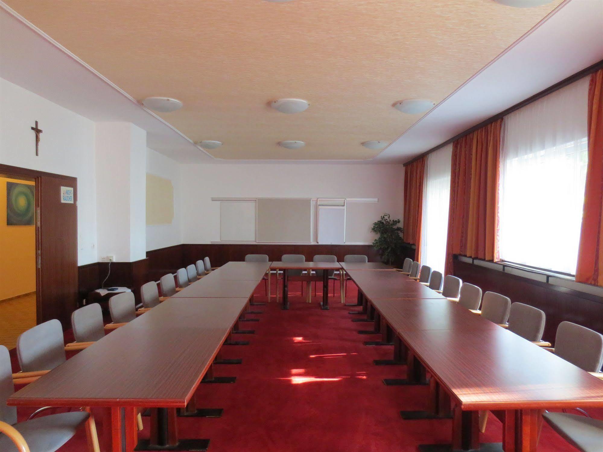 Hotel Zur Post Illmitz Extérieur photo